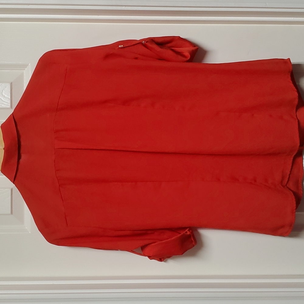 ❤️H&M❤️ RED BUTTON DOWN SIZE 8 - Picture 2 of 4